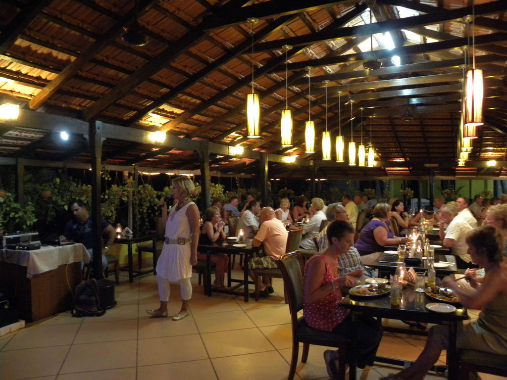Colonia Santa Maria Hotel Baga Ngoại thất bức ảnh