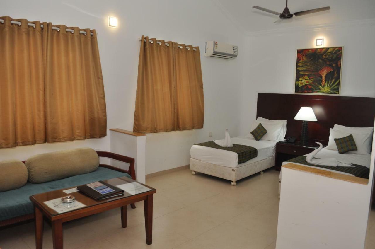 Colonia Santa Maria Hotel Baga Ngoại thất bức ảnh