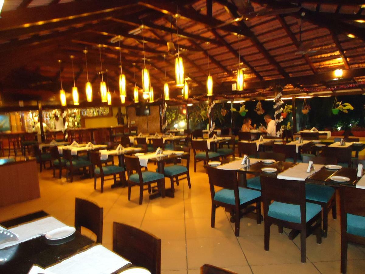 Colonia Santa Maria Hotel Baga Ngoại thất bức ảnh