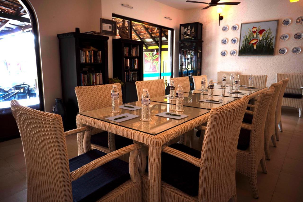 Colonia Santa Maria Hotel Baga Ngoại thất bức ảnh
