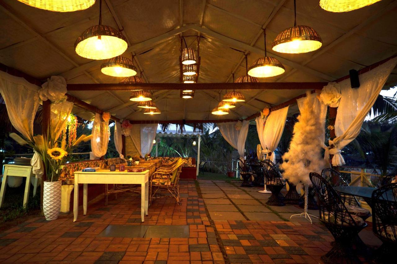 Colonia Santa Maria Hotel Baga Ngoại thất bức ảnh