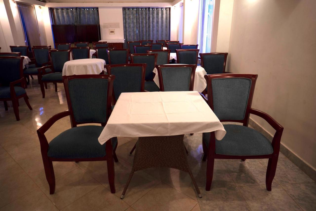 Colonia Santa Maria Hotel Baga Ngoại thất bức ảnh